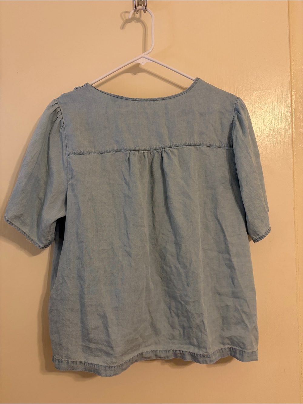 Kathy Ireland Light Blue Tie-Front Short-Sleeve Top - Picture 2 of 5